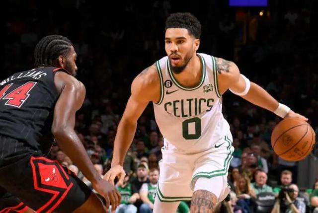 体育迷-造犯规进化！塔图姆进攻再升级遇强更强